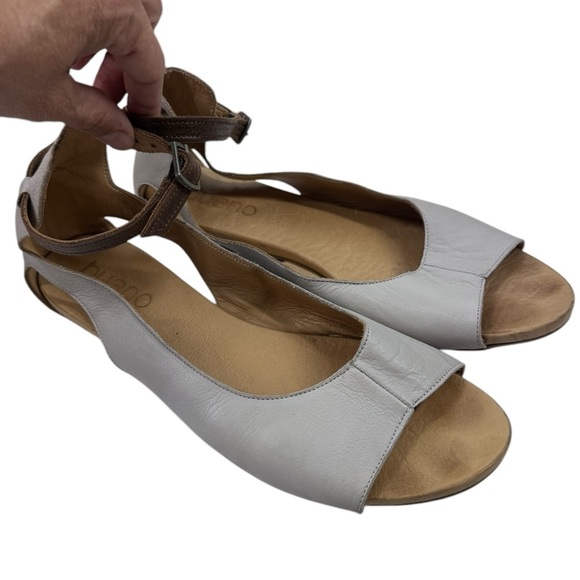 Bueno soft leather flats with open toe and ankle strap 41 - Picture 2 of 7